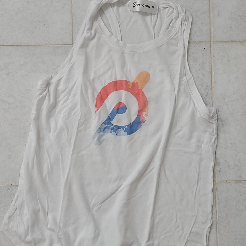Peloton tank